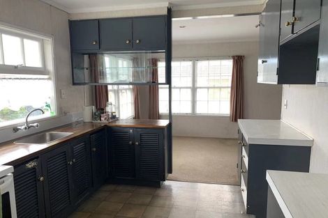 Photo of property in 365 Pakuranga Road, Pakuranga Heights, Auckland, 2010