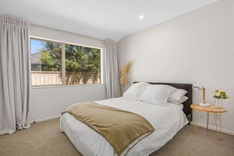 Photo of property in 15a The Pier, Whitby, Porirua, 5024
