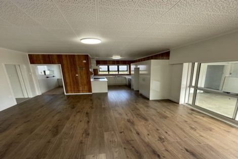 Photo of property in 283 Great South Road, Manurewa, Auckland, 2102