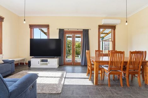Photo of property in 118 Mclean Street, Woodville, 4920