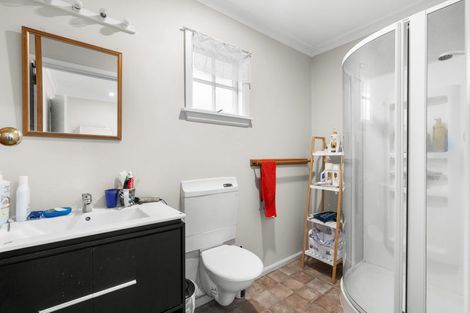 Photo of property in 8 Kirkdale Place, Avonhead, Christchurch, 8042