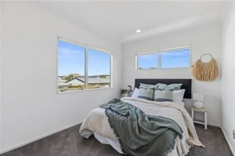 Photo of property in 290b Oceanbeach Road, Mount Maunganui, 3116