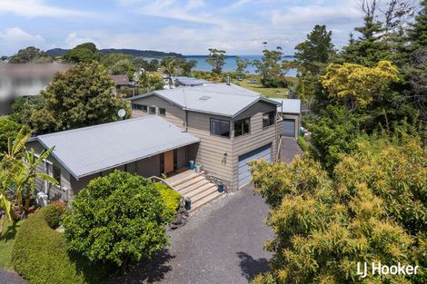 Photo of property in 35 Athenree Road, Athenree, Katikati, 3177