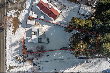 Photo of property in 1 Alexandra Terrace, Lake Tekapo, 7999