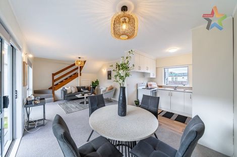 Photo of property in 74f4 Freyberg Street, Lyall Bay, Wellington, 6022