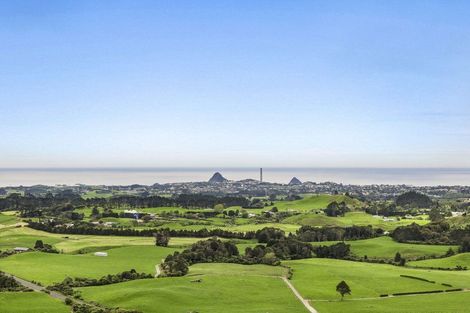 Photo of property in 130 Hurworth Road, Hurworth, New Plymouth, 4371