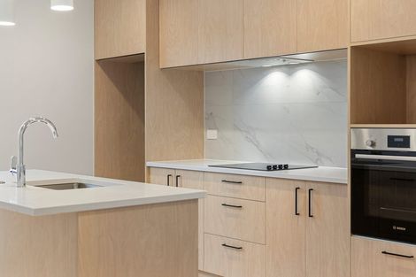 Photo of property in 15 Awhi Lane, Massey, 0614