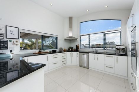 Photo of property in 54b Campbell Road, Mount Maunganui, 3116