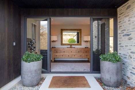 Photo of property in 7 Bendemeer Lane, Lake Hayes, Queenstown, 9371