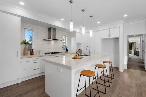 Photo of property in 97 Pohutukawa Parade, Riverhead, 0820