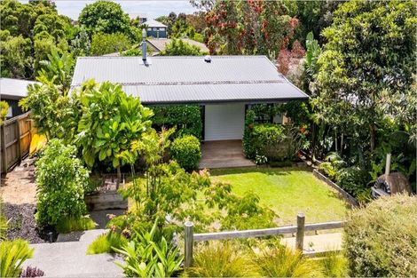 Photo of property in 8 Dey Street, Mangawhai Heads, Mangawhai, 0505