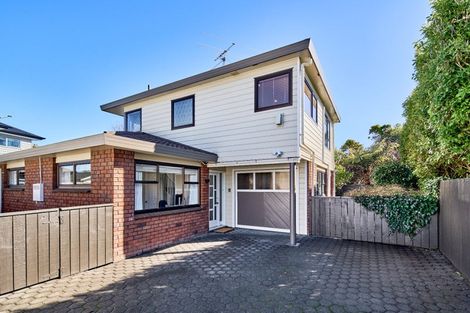 Photo of property in 2/3 Mahoe, Hutt Central, Lower Hutt, 5010