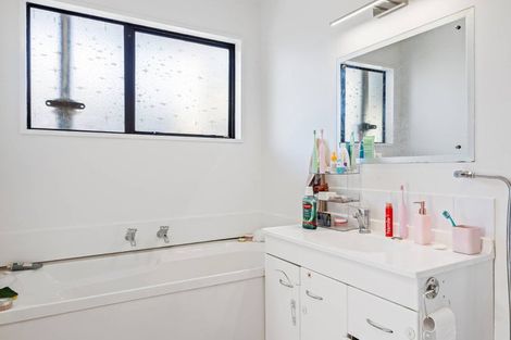 Photo of property in 8 Brixton Street, Islington, Christchurch, 8042