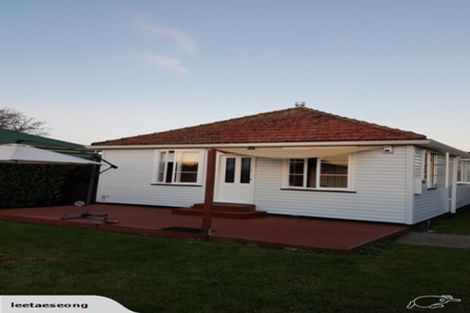 Photo of property in 4 Holland Street, Pukekohe, 2120