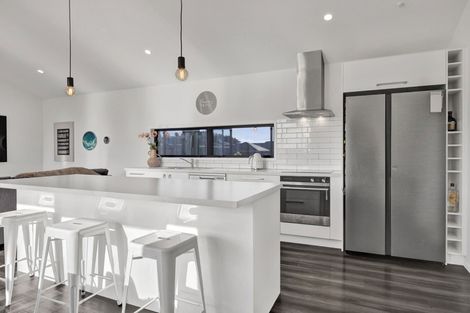 Photo of property in 42 Papawhero Drive, Bell Block, New Plymouth, 4312