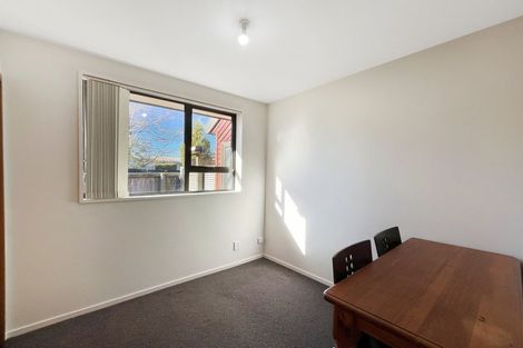 Photo of property in 2/53 Mcfaddens Road, St Albans, Christchurch, 8052