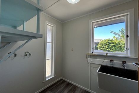 Photo of property in 27 Otatara Road, Taradale, Napier, 4112