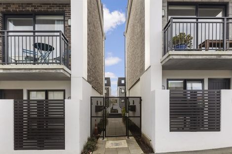 Photo of property in 4/11f Newtown Avenue, Newtown, Wellington, 6021