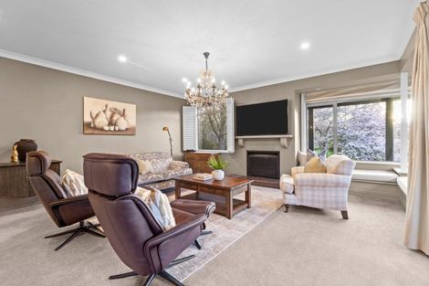 Photo of property in 274 Polson Hill Drive, Aokautere, Palmerston North, 4471