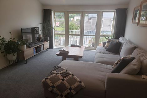 Photo of property in Luxford Villas, 116/72u Herald Street, Berhampore, Wellington, 6023