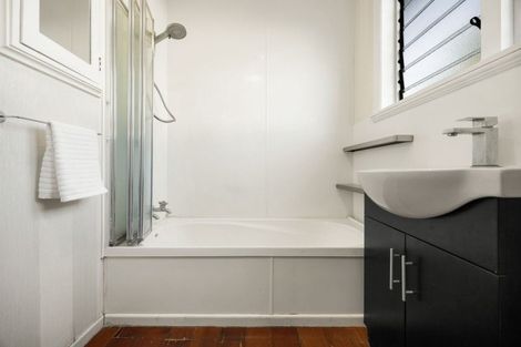 Photo of property in 44 Rimu Street, Maeroa, Hamilton, 3200