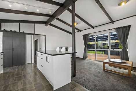 Photo of property in 20 Crosby Road, West Harbour, Auckland, 0618