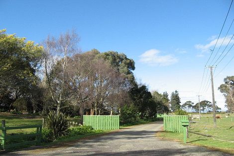 Photo of property in 25 Oaklea Avenue, Marton, 4710