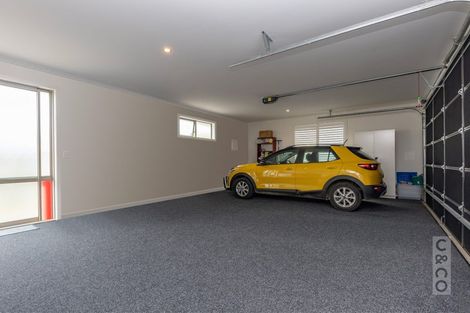 Photo of property in 3 Pohutukawa Parade, Riverhead, 0820