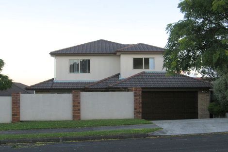 Photo of property in 2 Glucina Avenue, West Harbour, Auckland, 0618