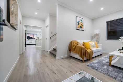 Photo of property in 21 Black Shed Road, Flat Bush, 2019