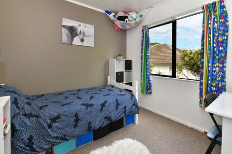 Photo of property in 31 Puriri Street, Helensville, 0800