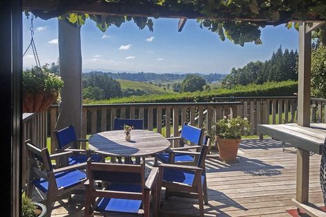 Photo of property in 366 Cambridge Road, Tauriko, Tauranga, 3110