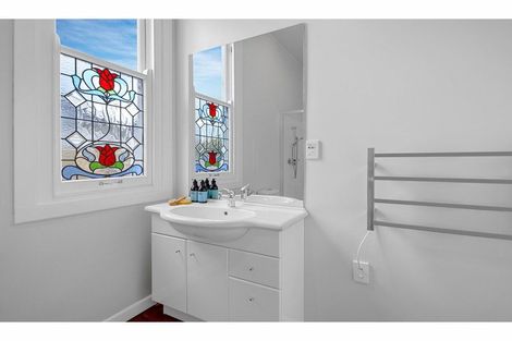 Photo of property in 23 Gresford Street, Edgeware, Christchurch, 8013