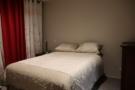 Photo of property in 11 Lieutenant Lane, Papakura, 2110