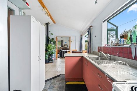 Photo of property in 14 Woodland Road, Maungaturoto, 0588