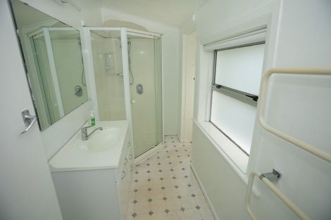 Photo of property in 119 Wadestown Road, Wadestown, Wellington, 6012