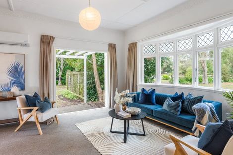Photo of property in 435 Tararua Road, Levin, 5571