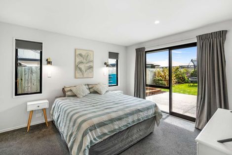 Photo of property in 51 Watkins Drive, Rangiora, 7400