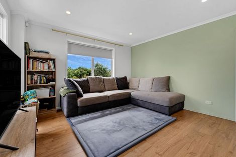 Photo of property in 11 Peet Row, Pokeno, 2471