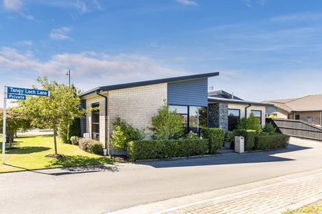 Photo of property in 1 Tangy Loch Lane, Broomfield, Christchurch, 8042