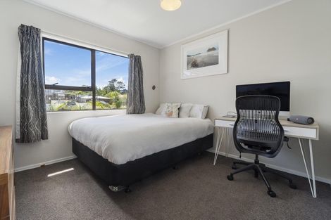 Photo of property in 6 Mona Vale, West Harbour, Auckland, 0618