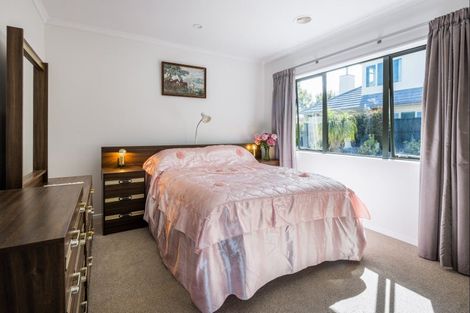 Photo of property in 1 Merlin Close, Huntington, Hamilton, 3210