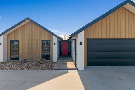 Photo of property in 6 Mcwatters Drive, Ngatea, 3503
