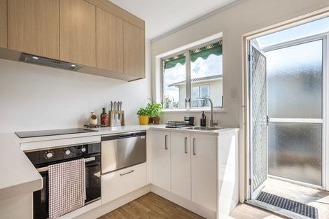 Photo of property in 23 Taitua Drive, Te Atatu South, Auckland, 0610