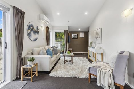 Photo of property in 16a Lincoln Avenue, Tawa, Wellington, 5028