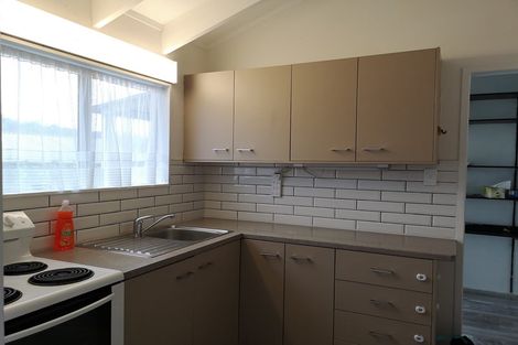 Photo of property in 1/46 Chippendale Crescent, Birkdale, Auckland, 0626