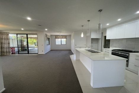 Photo of property in 212 Cumberland Drive, Flagstaff, Hamilton, 3210