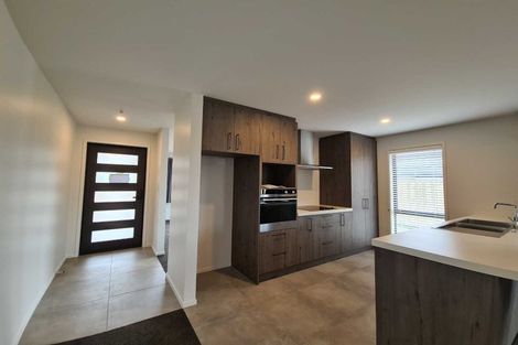 Photo of property in 20 Lomu Way, Rolleston, 7615