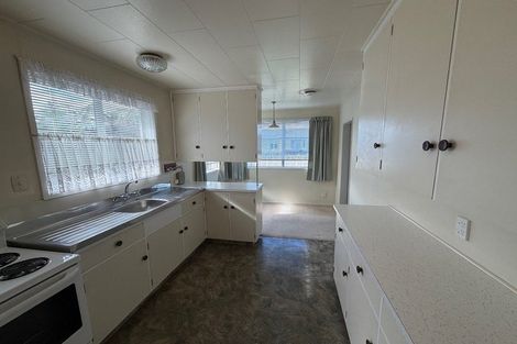 Photo of property in 1/701 Saint Aubyn, Saint Leonards, Hastings, 4120
