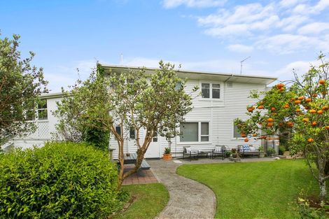 Photo of property in 1/92b South Road, Blagdon, New Plymouth, 4310